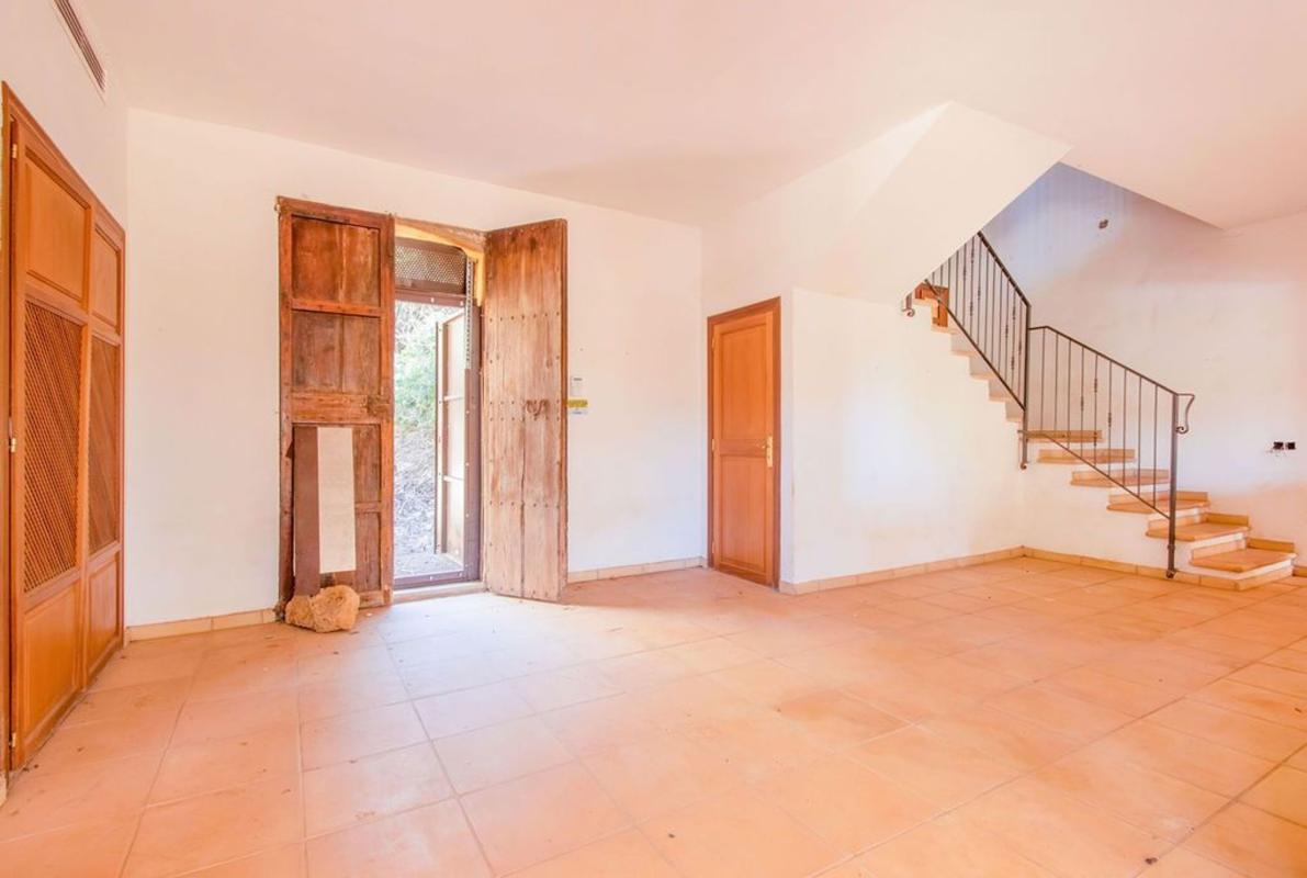 Properties for sale and rent in Spain photo 4