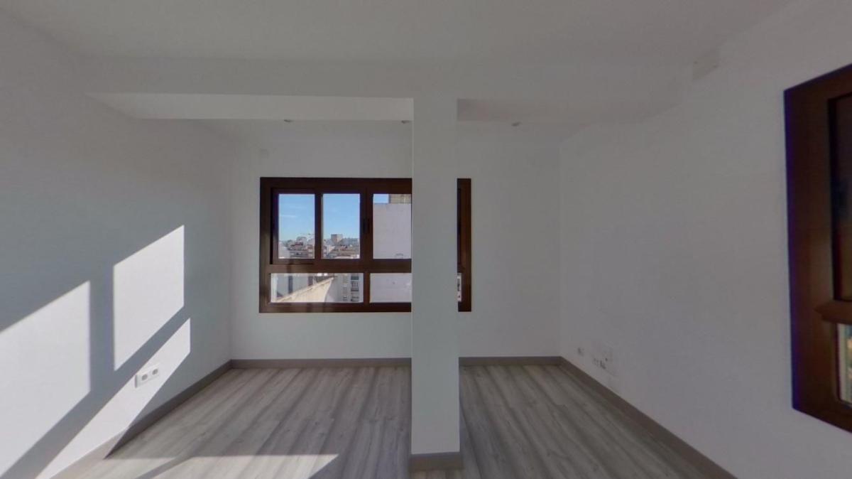 Продажа квартиры на Piso en Calle de Pascual Ribot, Son Cotoner, Palma de Mallorca, Пальма-де-Мальорка
photo 3