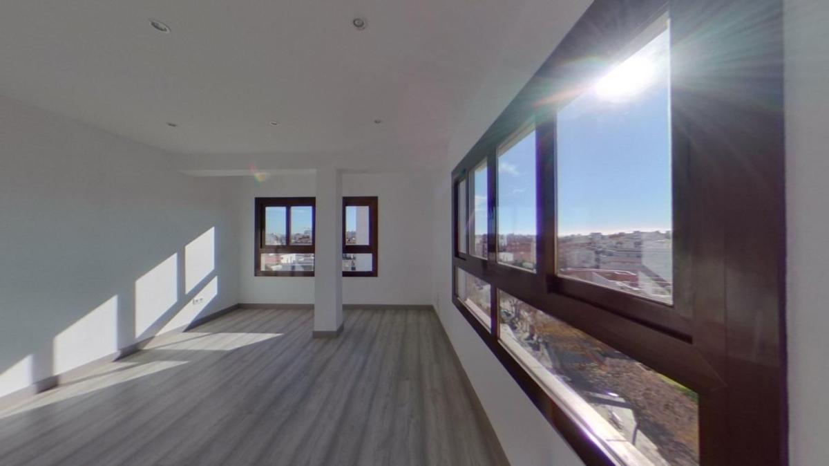 Продажа квартиры на Piso en Calle de Pascual Ribot, Son Cotoner, Palma de Mallorca, Пальма-де-Мальорка
photo 4