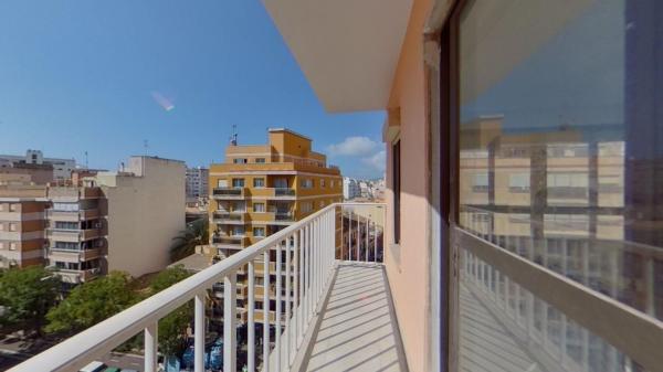 Sprzedaż mieszkania w Piso en Calle del Capità Vila, Pere Garau, Palma de Mallorca, Palma de Mallorca
photo 1