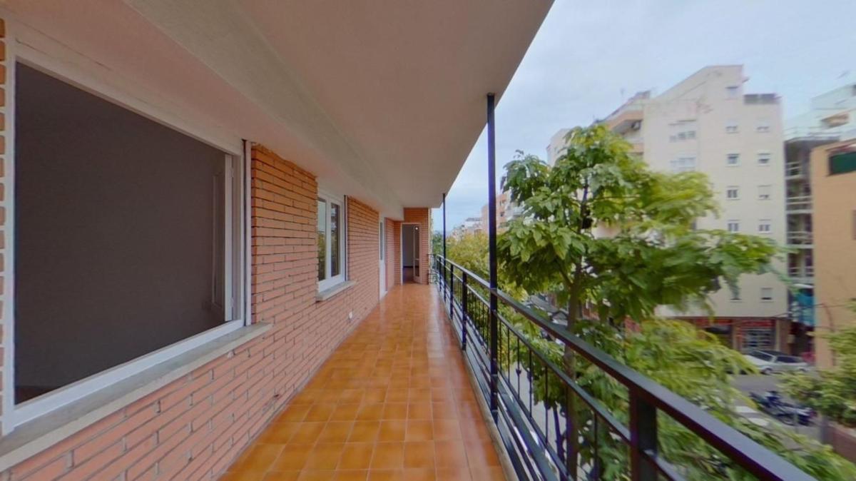 Sprzedaż mieszkania w Piso en Calle de Cotlliure, Cas Capiscol, Palma de Mallorca, Palma de Mallorca
photo 1