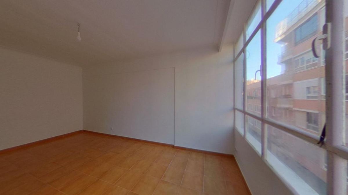 Продажа квартиры на Piso en Plaza de Serralta, Camp d'En Serralta , Palma de Mallorca, Пальма-де-Мальорка
photo 1