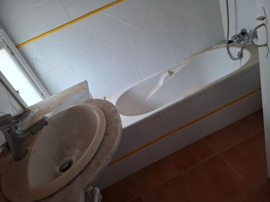 Properties for sale and rent in Spain photo 5
