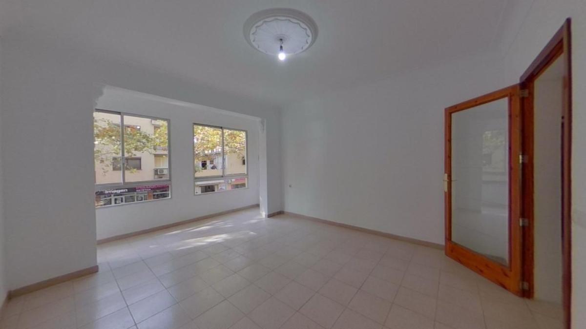Venta de piso en Piso en Calle Benet Pons i Fàbregues, Pere Garau, Palma de Mallorca, Palma de Mallorca
photo 1