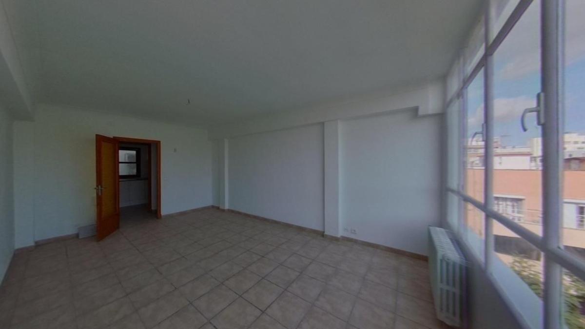 Продажа квартиры на Piso en Plaza de Serralta, Camp d'En Serralta , Palma de Mallorca, Пальма-де-Мальорка
photo 3