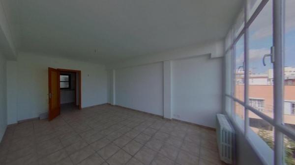 Sprzedaż mieszkania w Piso en Plaza de Serralta, Camp d'En Serralta , Palma de Mallorca, Palma de Mallorca
thumbnail 2