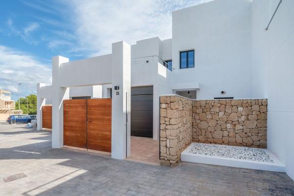 Chalet pareado en Carretera Cala Tarida del Embarcador, Cala Vedella - Cala Tarida - Cala Conta, Sant Josep de Sa Talaia photo 1