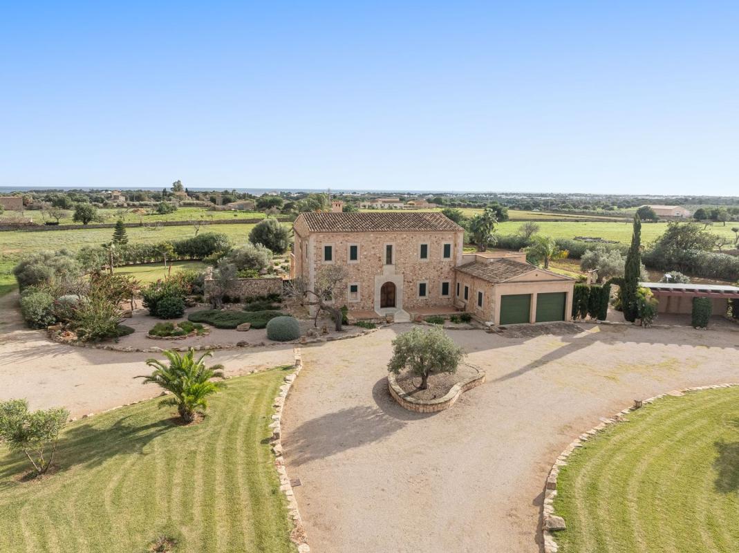 Properties for sale and rent in Spain photo 3