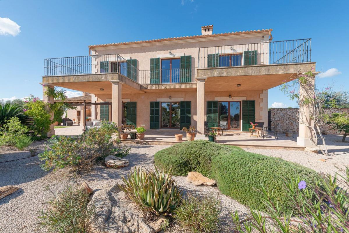 Properties for sale and rent in Spain photo 5