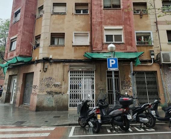 Продажа квартиры на Piso en Avenida de la Primavera, La Florida, Hospitalet de Llobregat, Госпиталет-де-Льобрегат
 photo