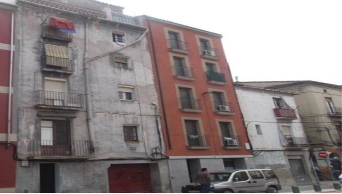 Sale of apartment in Piso en Calle de la Mel, Antic, Manresa, Manresa
photo 1