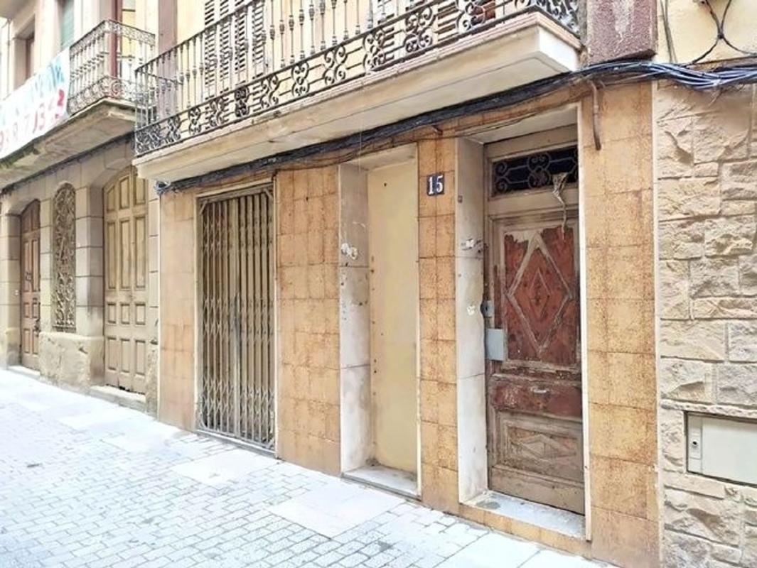 Продажа квартиры на Piso en Calle Barquera, Artés, Арцес
photo 1