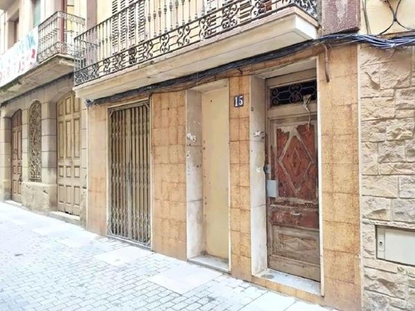 Продажа квартиры на Piso en Calle Barquera, Artés, Арцес
photo 1