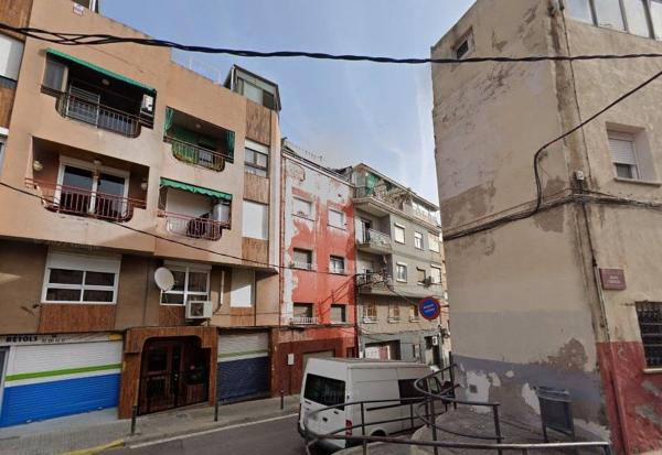 Sale of flat in Piso en Calle de Sant Ernest, El Raval, Santa Coloma de Gramenet, Santa Coloma de Gramenet
 photo