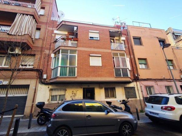 Sprzedaż mieszkania w Piso en Calle de Sevilla, La Pau, Badalona, Badalona
 photo