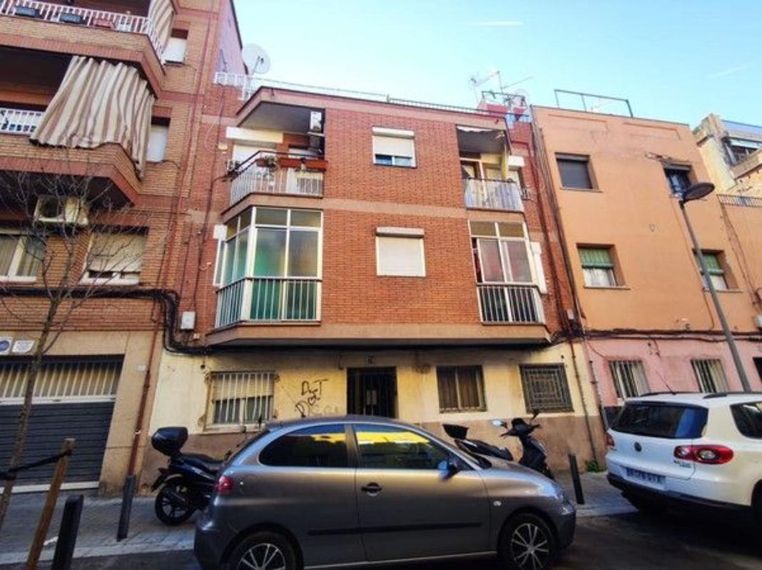 Venta de piso en Piso en Calle de Sevilla, La Pau, Badalona, Badalona
photo 1