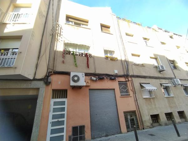 Продажа квартиры на Piso en Calle de Torí, La Salut, Badalona, Бадалона
 photo