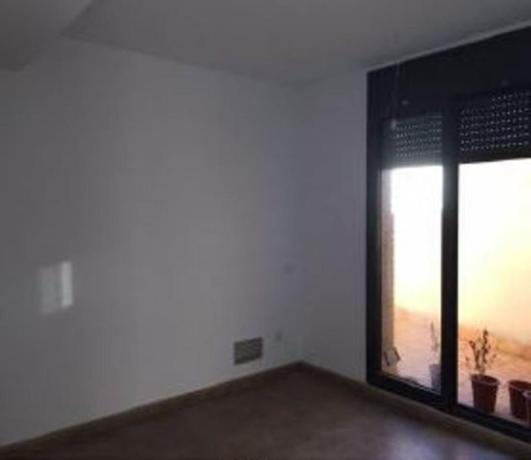 Venta de piso en Piso en Calle Puig I Cadafalch, Òdena, Òdena
thumbnail 1