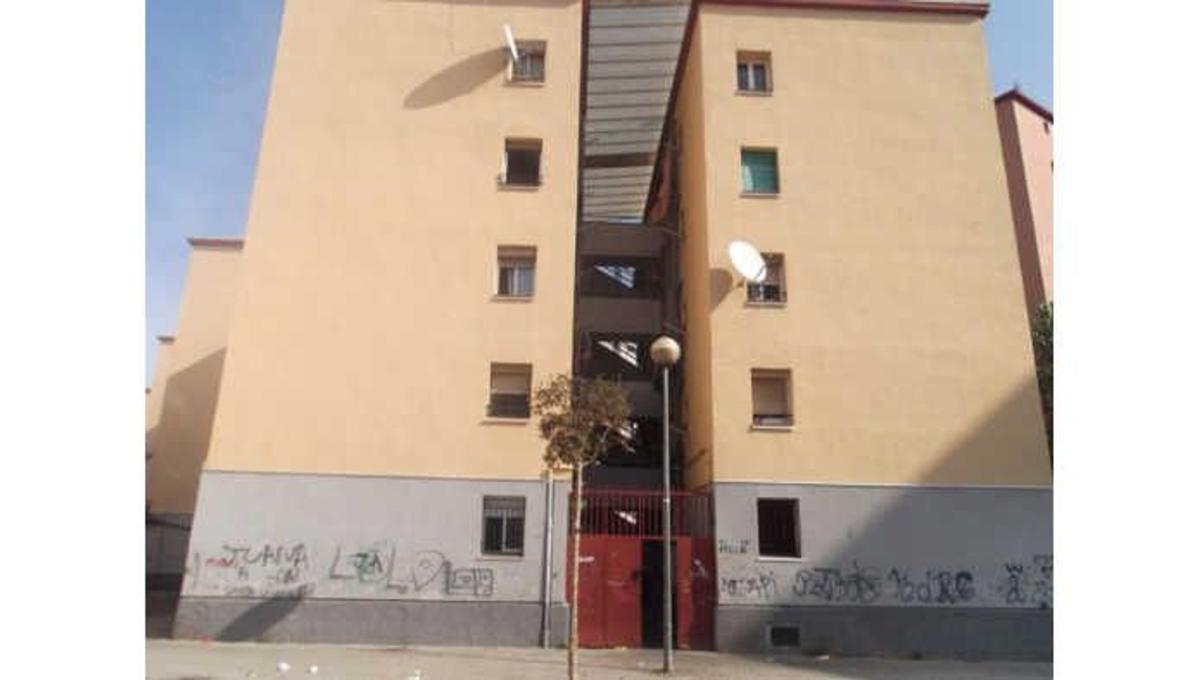 Venta de piso en Piso en Calle de Còrdova, Sant Roc, Badalona, Badalona
photo 1