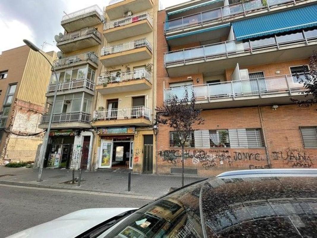 Venta de piso en Piso en Calle de Simancas, Artigues, Badalona, Badalona
photo 1