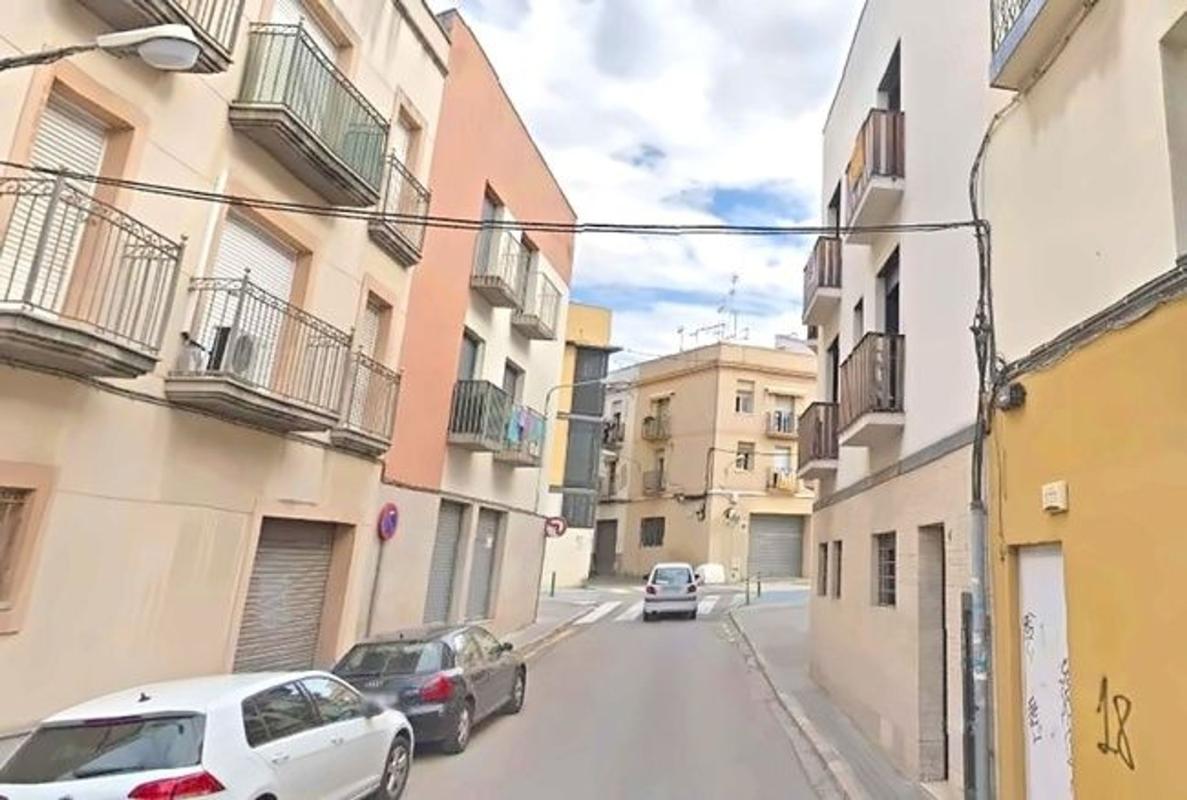 Продажа квартиры на Piso en Calle de Santa Magdalena, Centre Vila - La Geltrú, Vilanova i la Geltrú, Вилановa и ла Хельтру
photo 1