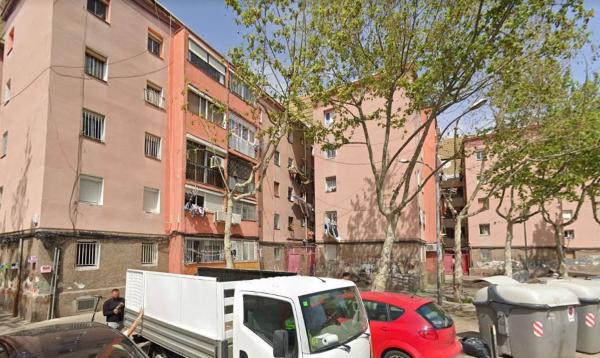 Продажа квартиры на Piso en Calle d'Alfons XII, Sant Roc, Badalona, Бадалона
 photo