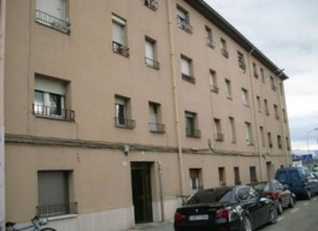Продажа квартиры на Piso en Avenida Montseny, Remei-Montseny-La Guixa, Vic, Вик
photo 1