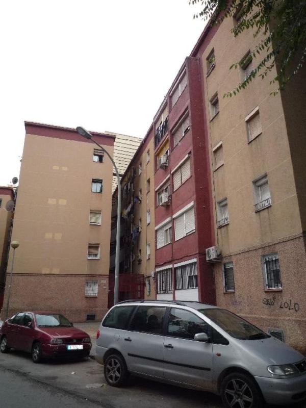 Venta de piso en Piso en Calle de Còrdova, Sant Roc, Badalona, Badalona
photo 1