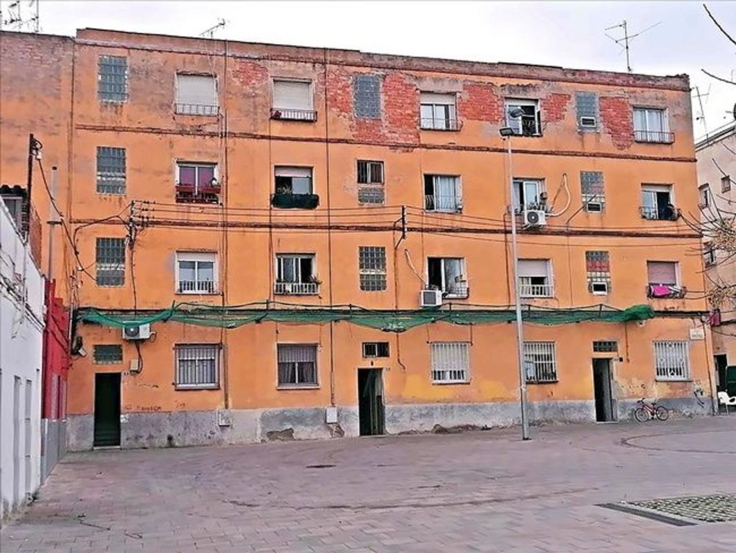 Продажа квартиры на Piso en Plaza Navacerrada, Ca N'Oriac, Sabadell, Сабадель
photo 1