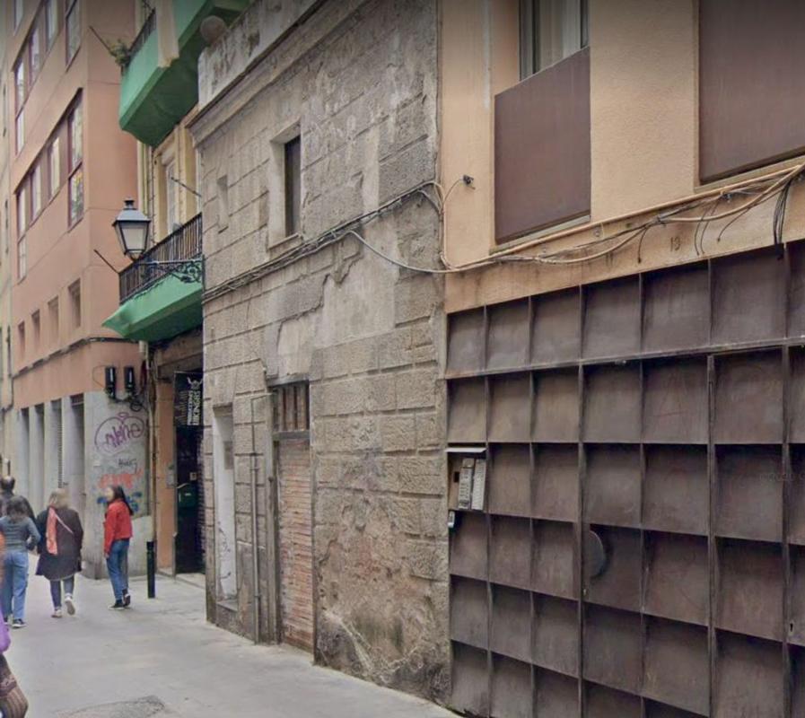Продажа квартиры на Piso en Calle de la Cendra, El Raval, Barcelona, Барселона
photo 1