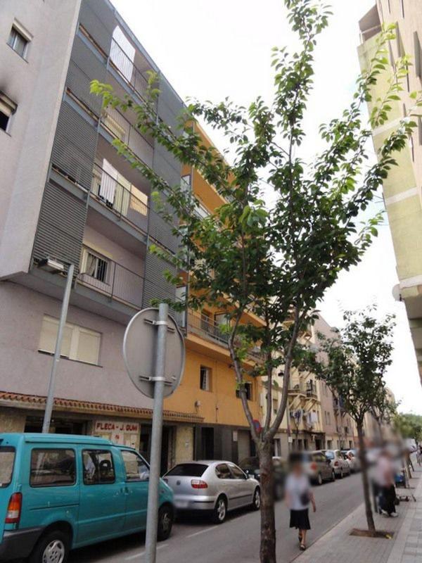 Sprzedaż mieszkania w Piso en Calle Conca, La Ribera, Montcada i Reixac, Montcada i Reixac
photo 1