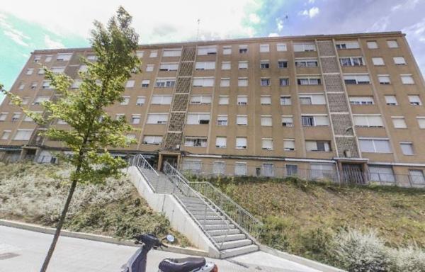 Продажа квартиры на Piso en Calle del Pinar, Ca n'Oriol - Can Rosés, Rubí, Руби
 photo
