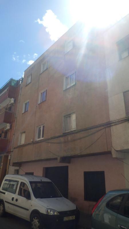 Venta de piso en Piso en Calle d'Olot, Santa Rosa - Can Mariner, Santa Coloma de Gramenet, Santa Coloma de Gramenet
photo 1