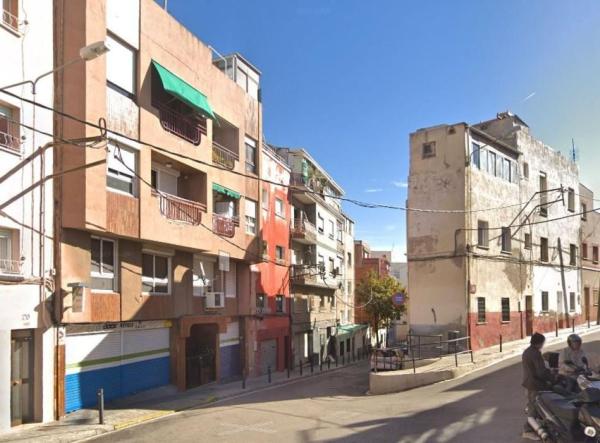 Venta de piso en Piso en Calle de Sant Ernest, El Raval, Santa Coloma de Gramenet, Santa Coloma de Gramenet
 photo 2