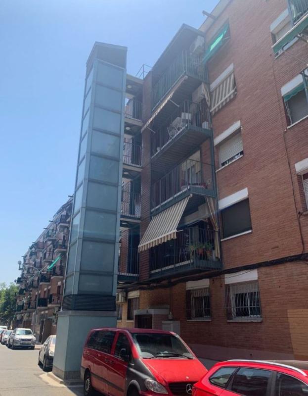 Продажа квартиры на Piso en Calle d'Archidona, Can Puiggener, Sabadell, Сабадель
photo 1