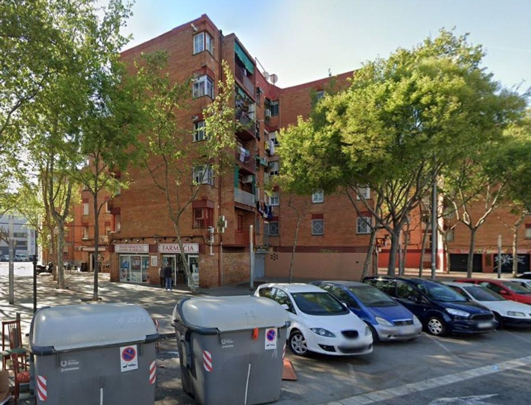 Venta de piso en Piso en Avenida del Marquès de Mont-Roig, Sant Roc, Badalona, Badalona
photo 1
