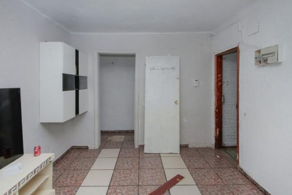Продажа квартиры на Piso en Calle d'Archidona, Can Puiggener, Sabadell, Сабадель
thumbnail 1