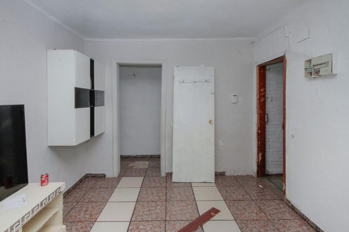 Продажа квартиры на Piso en Calle d'Archidona, Can Puiggener, Sabadell, Сабадель
photo 2