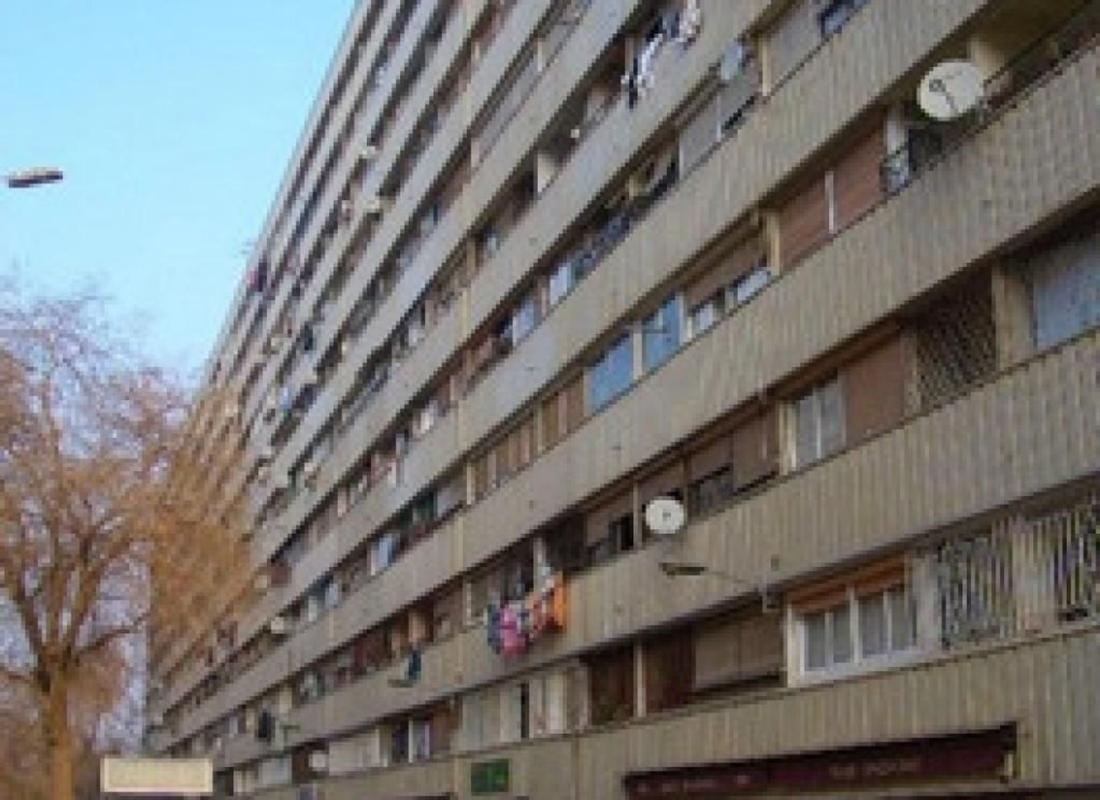 Продажа квартиры на Piso en Calle de Llevant, La Mina, Sant Adriá de Besós, Сант-Адрия-де-Бесос
photo 1