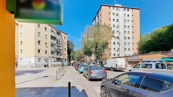 Venta de piso en Piso en Calle de Còrdova, Sant Roc, Badalona, Badalona
 photo