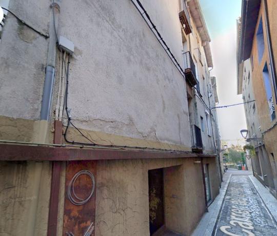 Продажа квартиры на Piso en Calle de la Instrucció, Berga, Берга
 photo