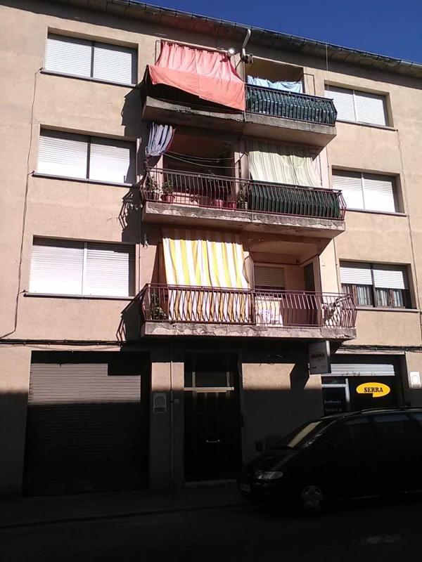 Продажа квартиры на Piso en Calle de Sogorb, Manlleu, Манльеу
photo 1