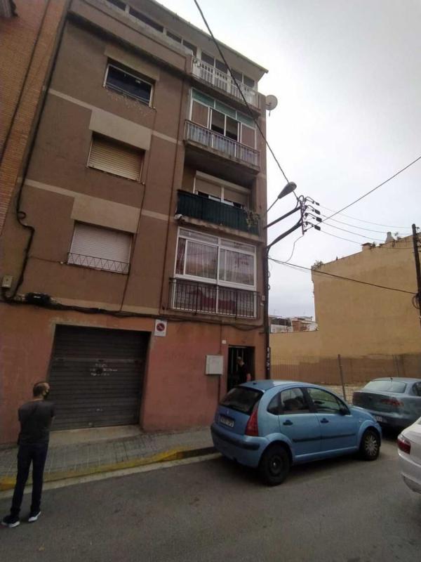 Продажа квартиры на Piso en Calle Canelones, Puigfred, Badalona, Бадалона
photo 1