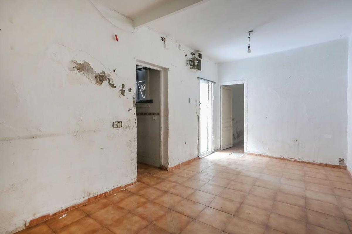 Venta de piso en Piso en Calle Ample, Llefià, Badalona, Badalona
photo 2