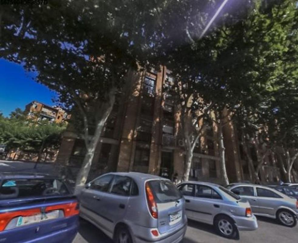 Sprzedaż mieszkania w Piso en Calle d'Alfons XII, Sant Roc, Badalona, Badalona
photo 1