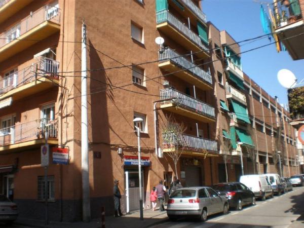 Venta de piso en Piso en Calle Pi, Canovelles, Canovelles
photo 1