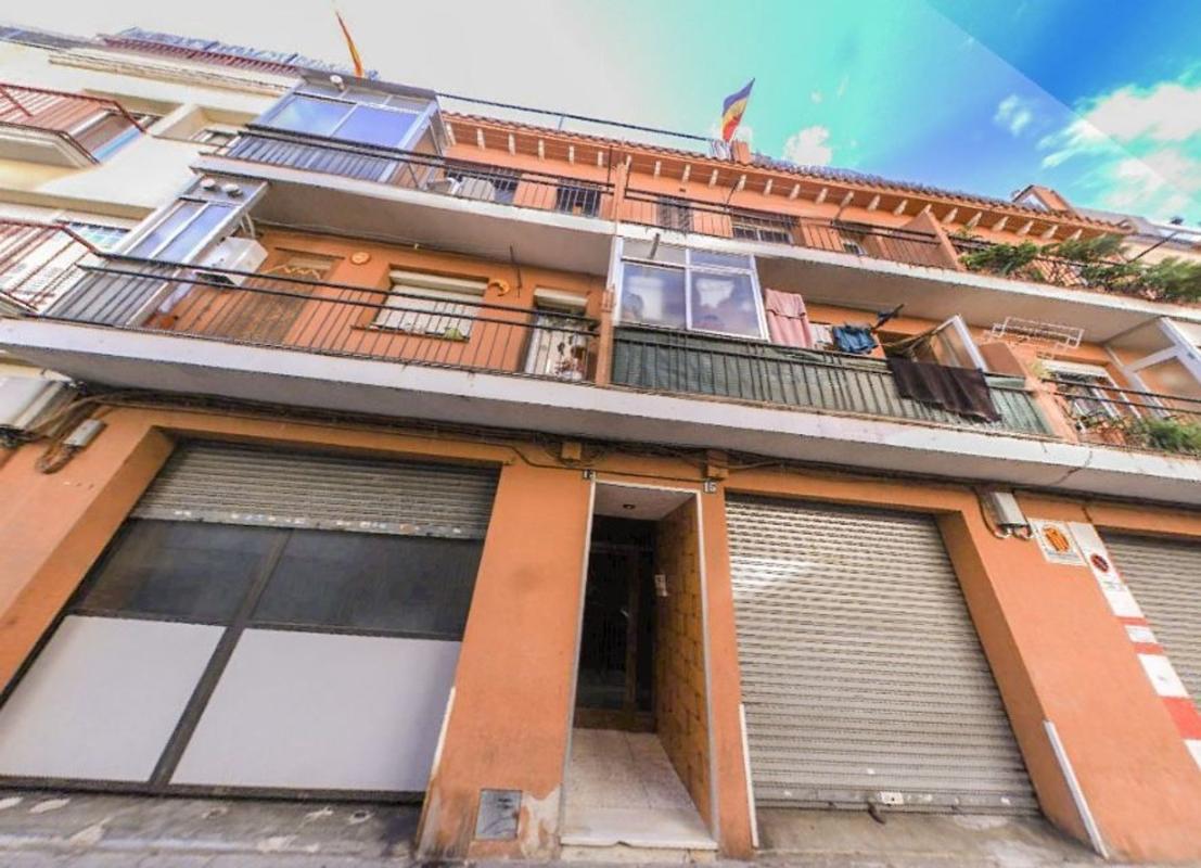 Продажа квартиры на Piso en Calle de Sicília, Cerdanyola sur, Mataró, Матаро
photo 1