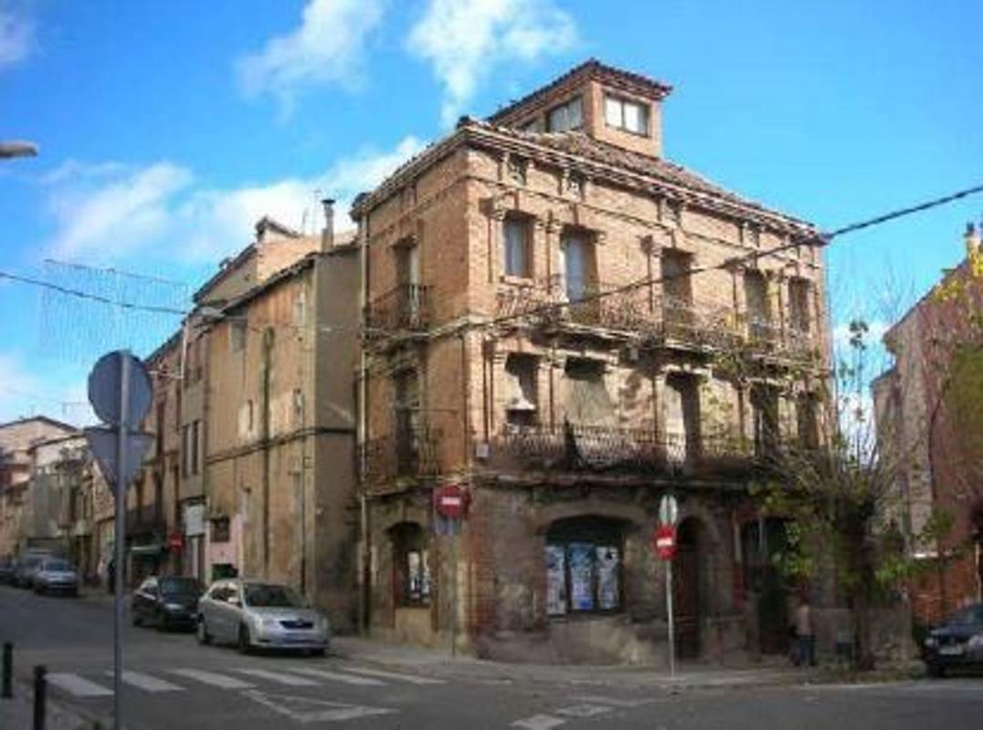 Продажа квартиры на Piso en Calle del Roser, Berga, Берга
photo 2
