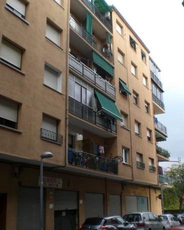Venta de piso en Piso en Calle Prat, 24, Canovelles, Canovelles
 photo