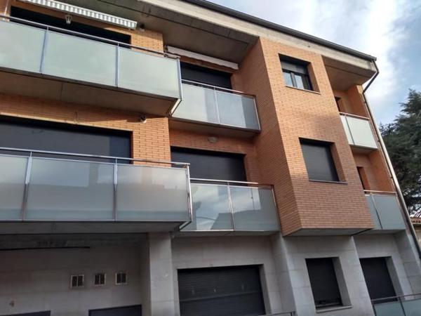 Sprzedaż mieszkania w Piso en Calle d'Angel Guimerà, Manlleu, Manlleu
 photo 2